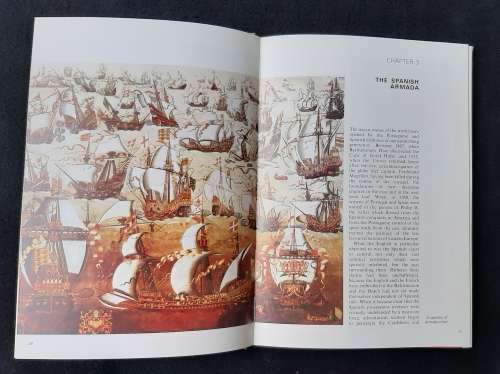 Sea Fights Under Sail - Christopher Lloyd