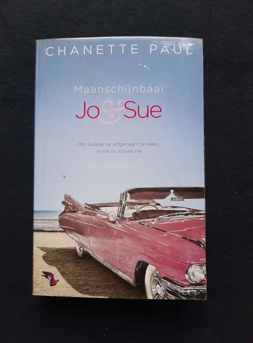 Jo & Sue Maanschijnbaai Deel1 - Chanette Paul