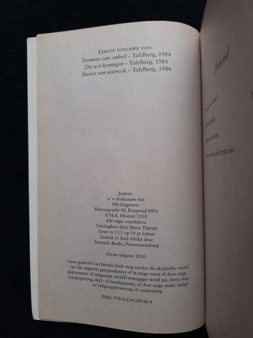 Ena Murray - Omnibus 28