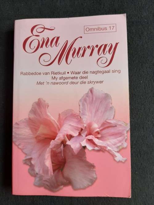 Ena Murray - Omnibus 17
