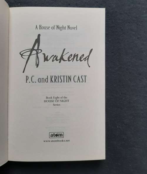 Awakened - a House of Night Novel