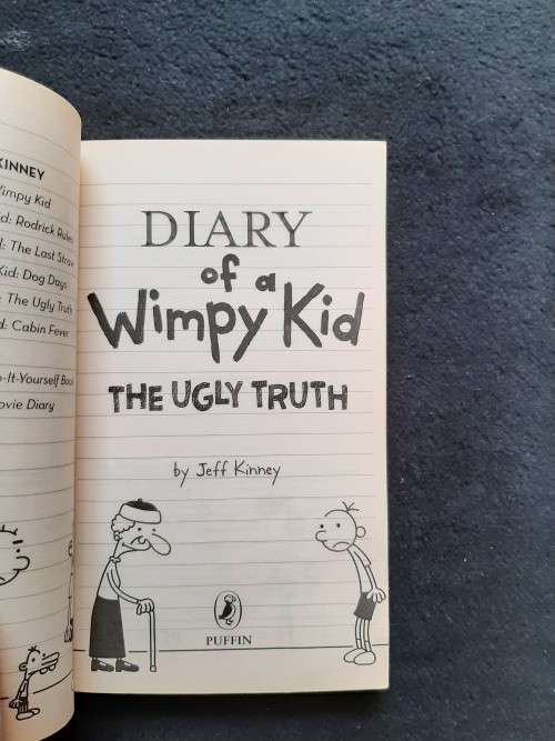 Diary of a Wimpy Kid The Ugly Truth - Jeff Kinney