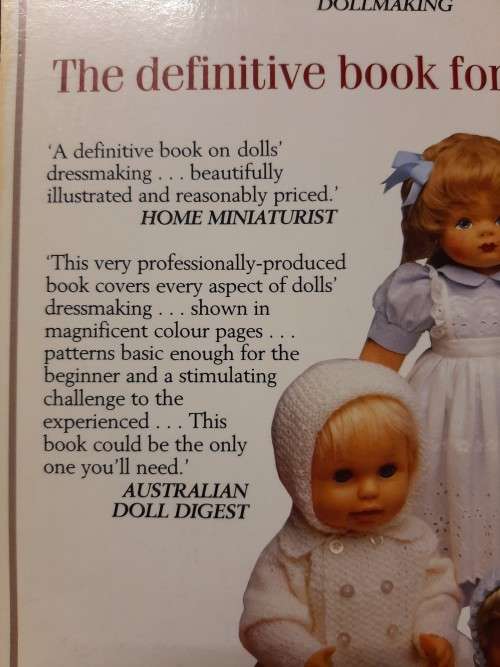 The Dolls` Dressmaker - Venus A. Dodge