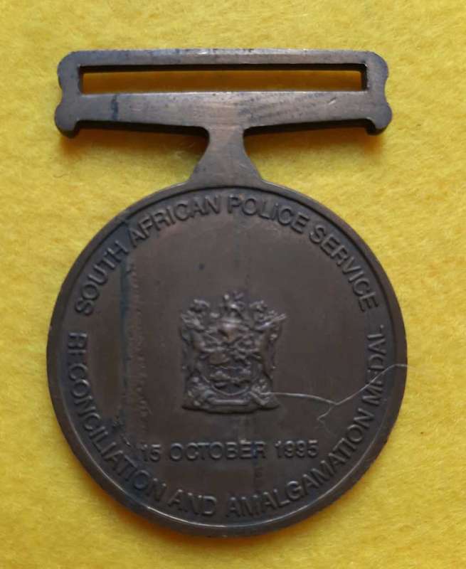 SAPS Reconciliation and Amalgamation Medal - Dated 15 October 1995