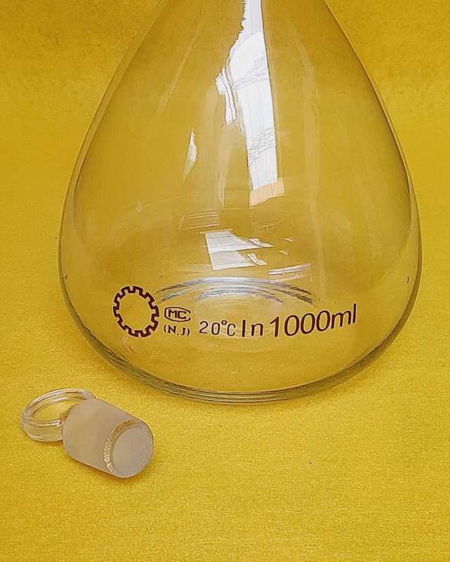 Large Glass Laboratory Flask with Glass Stopper Top