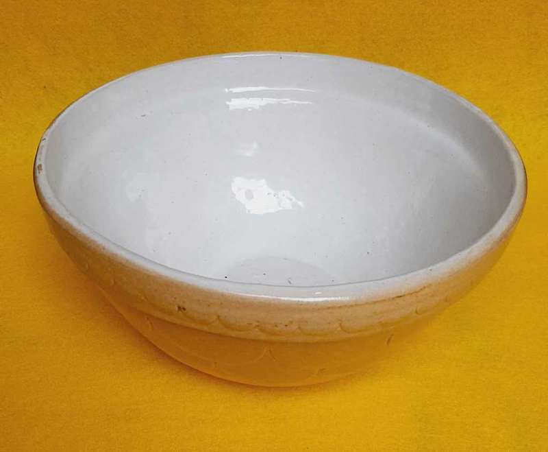 Vintage Mixing Bowl in good condition