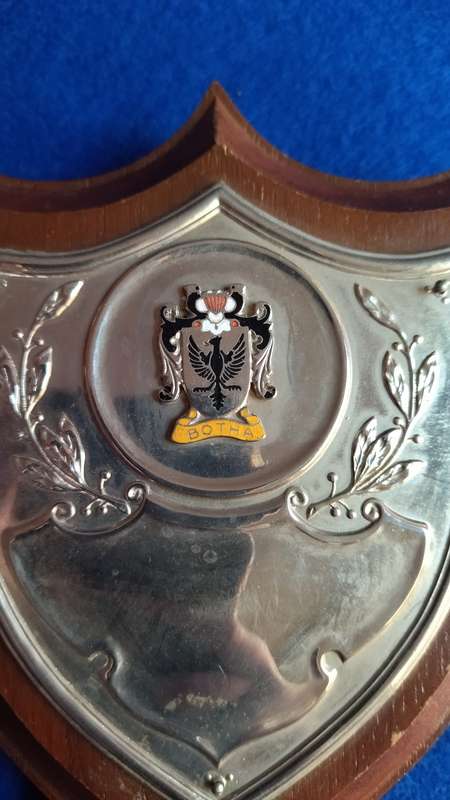 Botha Family crest - shield