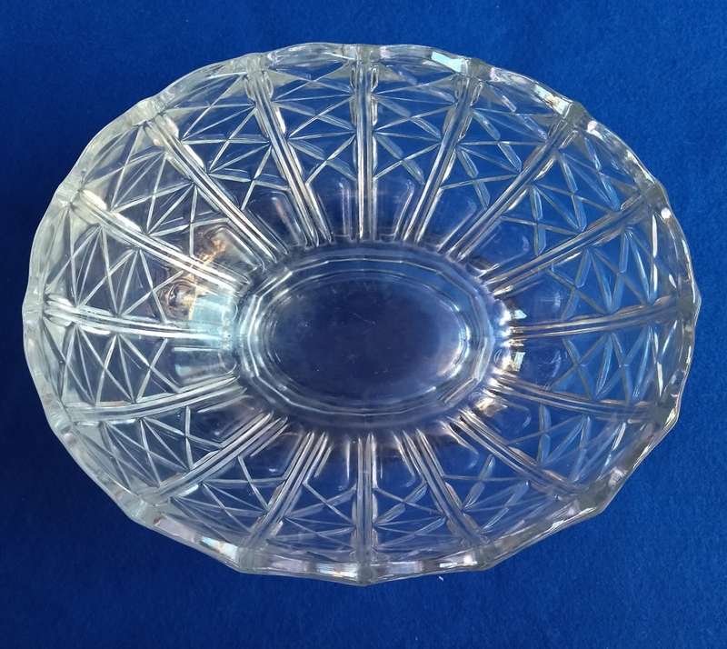 Stunning large glass bowl