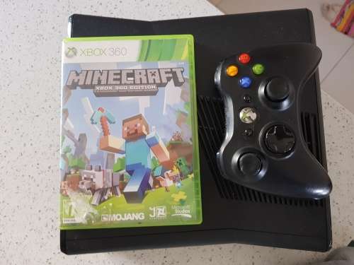 XBOX 360 Slim Console - 4GB