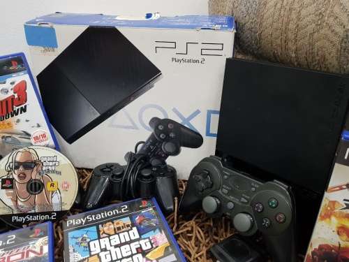 ***MASSIVE*** - PS2 Bundle (20 Games + 3 Controllers + Steering Wheel )