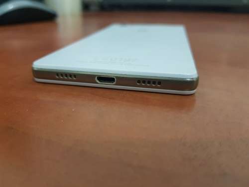 Huawei P8 lite 16GB Dual sim - Please Read