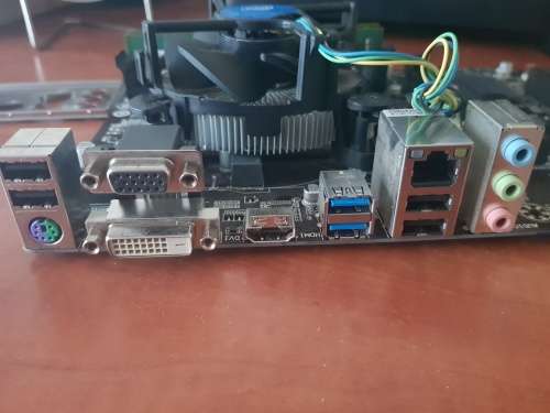 ****COMBO*** 4th Gen Core i5 -4590(3.7Ghz)  + Gigabyte  Mobo + 8GB ddr3 Ram