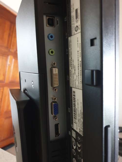 AMAZING 6th Gen Desktop - HP Mini Tower with 21.5` LED Monitor - Complete Set - Plug and Play