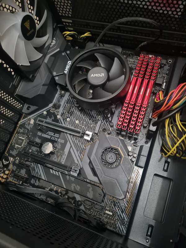 Gaming Tower - Ryzen 5 + 32gb ram + gtx 1660s