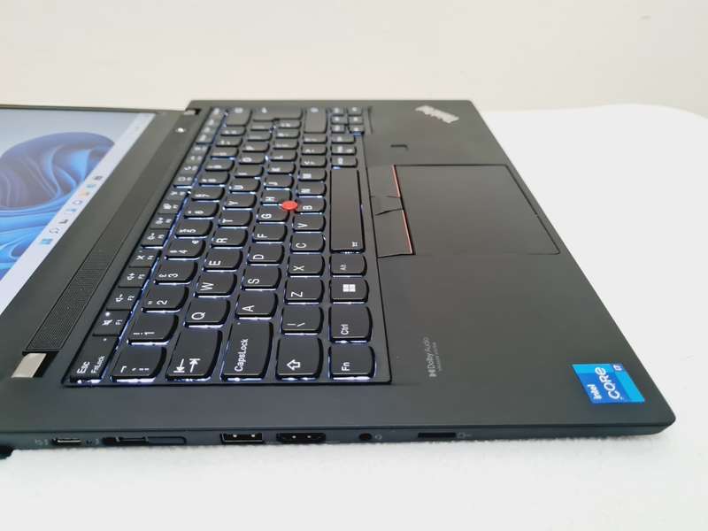 Lenovo T14 - i7 11th - 16gb - 1tb nVme