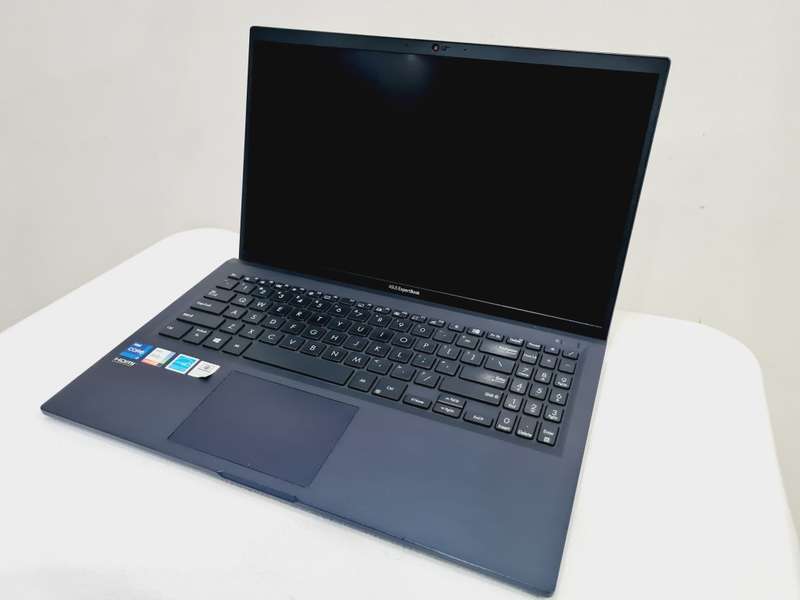 Asus Expertbook - i7 11th - 8gb - 512gb nvme