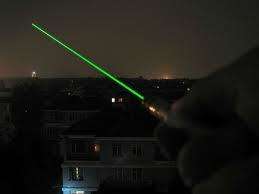 LASER POINTER 1000mw Green colour : 3.7v 4000mAH; Battery18650 & AC Charger & Key lock