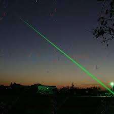 LASER POINTER 1000mw Green colour : 3.7v 4000mAH; Battery18650 & AC Charger & Key lock