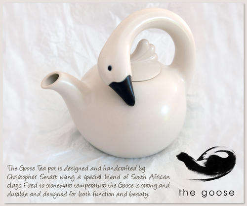 BEAUTIFUL HANDMADE SWAN TEAPOT DESIGNED AND HAND CRAFTED BY CHRISTOPHER SMART.