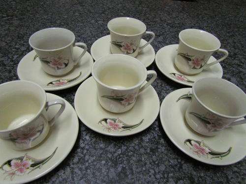 ***BEAUTIFUL*** 6 LOVELY CUPS AND SAUCERS FROM COLLECTION  PINTI STONEWARE!!!