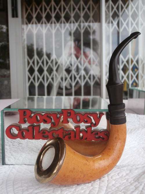 A BEAUTIFUL SHERLOCK HOLMES STYLE PIPE NEVER USED IN MINT CONDITION.