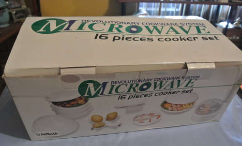 Le MORGAN 16 pieces cooker set