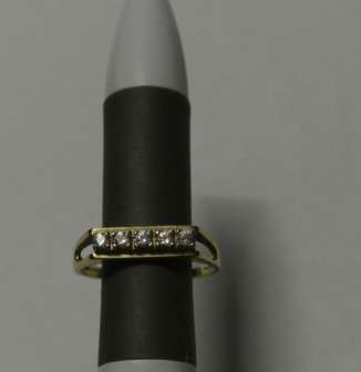 5 Diamond eternity 9ct ring