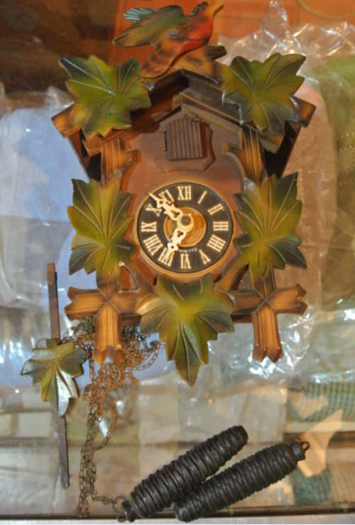 Germany cuckoo clock( need service)
