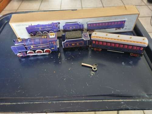 Purple tinplate train wind up