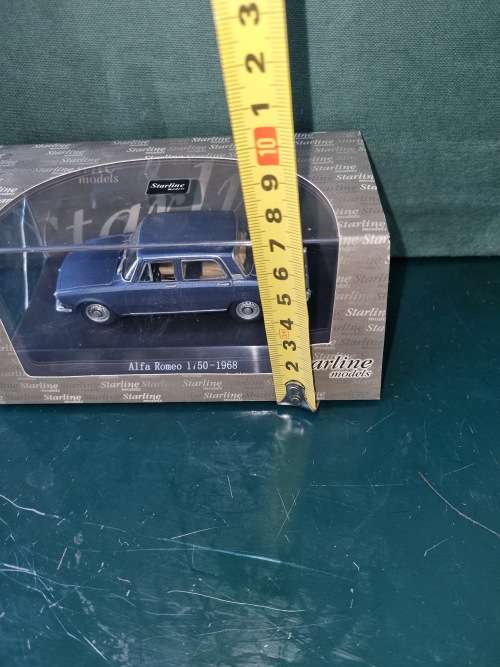 Diecast model cars