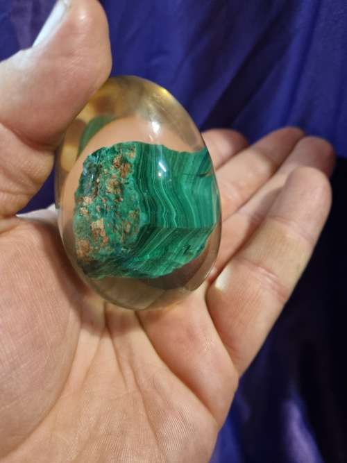 Resin eggs with natural stones inside