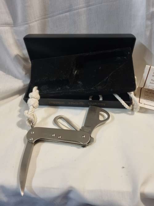 Vintage Joseph Rogers (G.ibberson & co 1960s )rigging knife