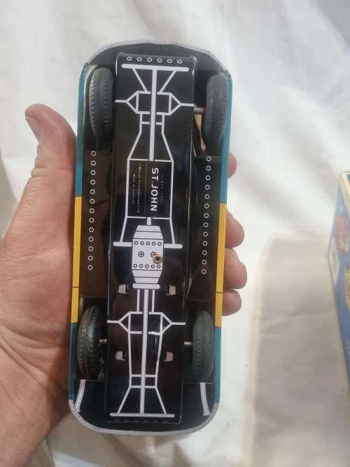 Tinplate taxi