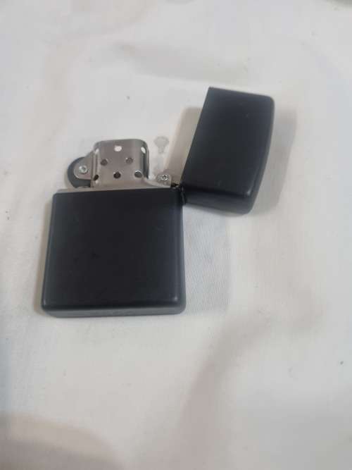 Zippo lighter