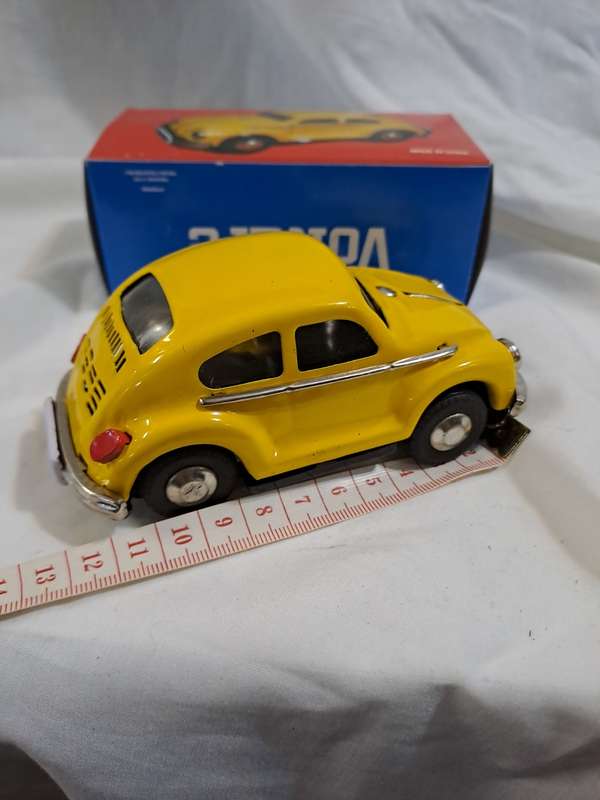 Tinplate yellow vw