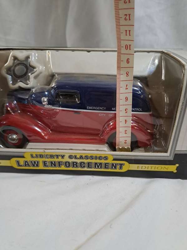 Liberty classics 1937 Chevy sedan delivery law enforcement car