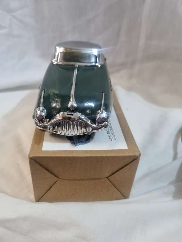 Tinplate green car