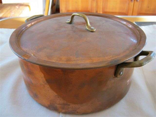 Copper pot with Brass handles