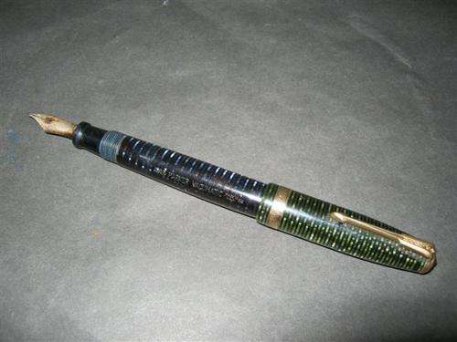 Parker fountain pen vacumatic 62 - vintage (Picture shows wrong cap it comes with the right one)