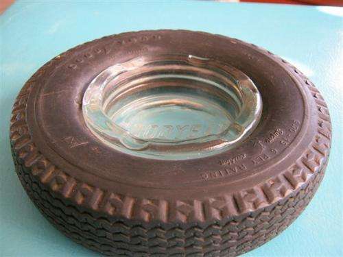 Collectable vintage ash tray