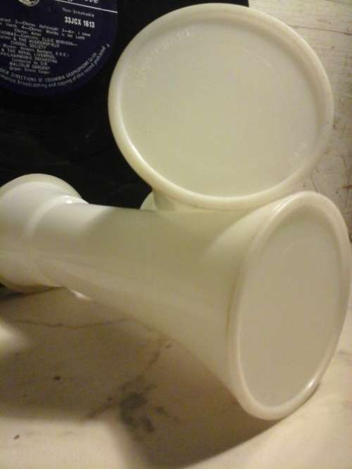 VINTAGE TUPPERWARE SALT AND PEPPER SHAKERS