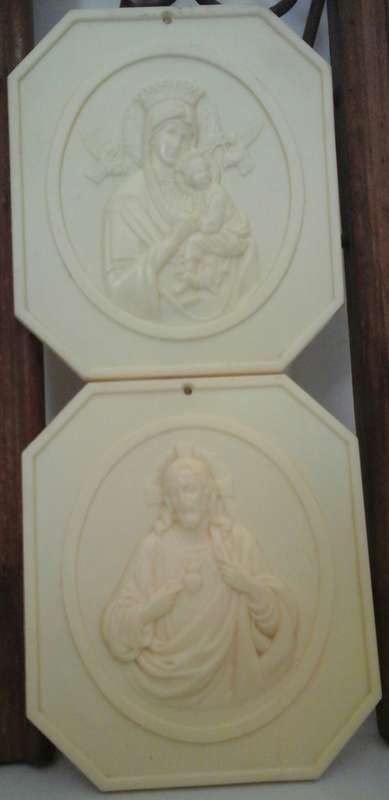 1 LOT OF 2. VINTAGE RELIGIOUS PLAQUES