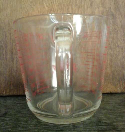 VINTAGE FIRE-KING 1 LITRE JUG - ANCHOR HOCKING USA