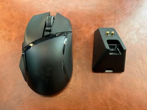 Razer Basilisk Ultimate Hyperspeed Wireless Gaming Mouse