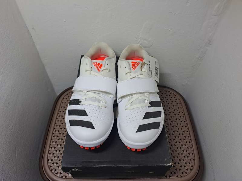 Adidas Jumpstar Spikes