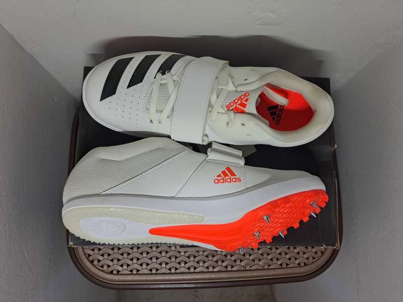Adidas Jumpstar Spikes