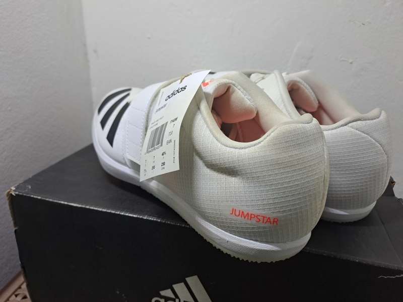 Adidas Jumpstar Spikes