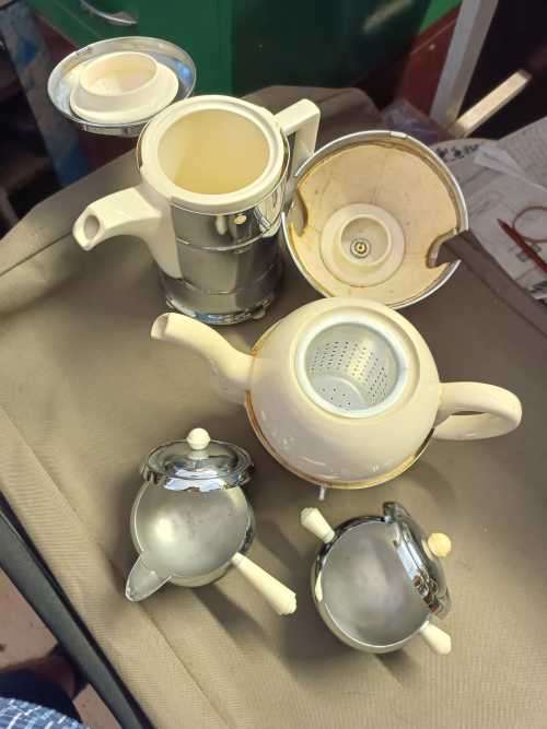 1930s Ever-Hot Art Deco Chrome Teapot Set(Offers Welcome)