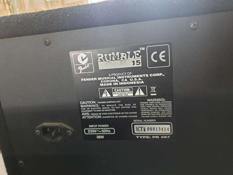 Fender Rumble 15 Bass Amplifier