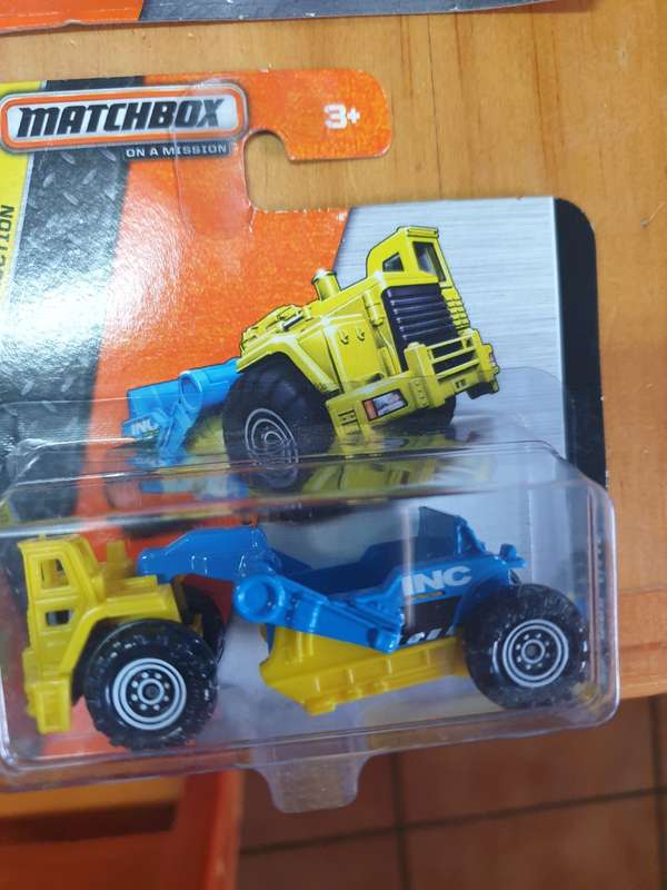 Assorted Matchbox, Maisto and Hotwheels cars(Offers Welcome)